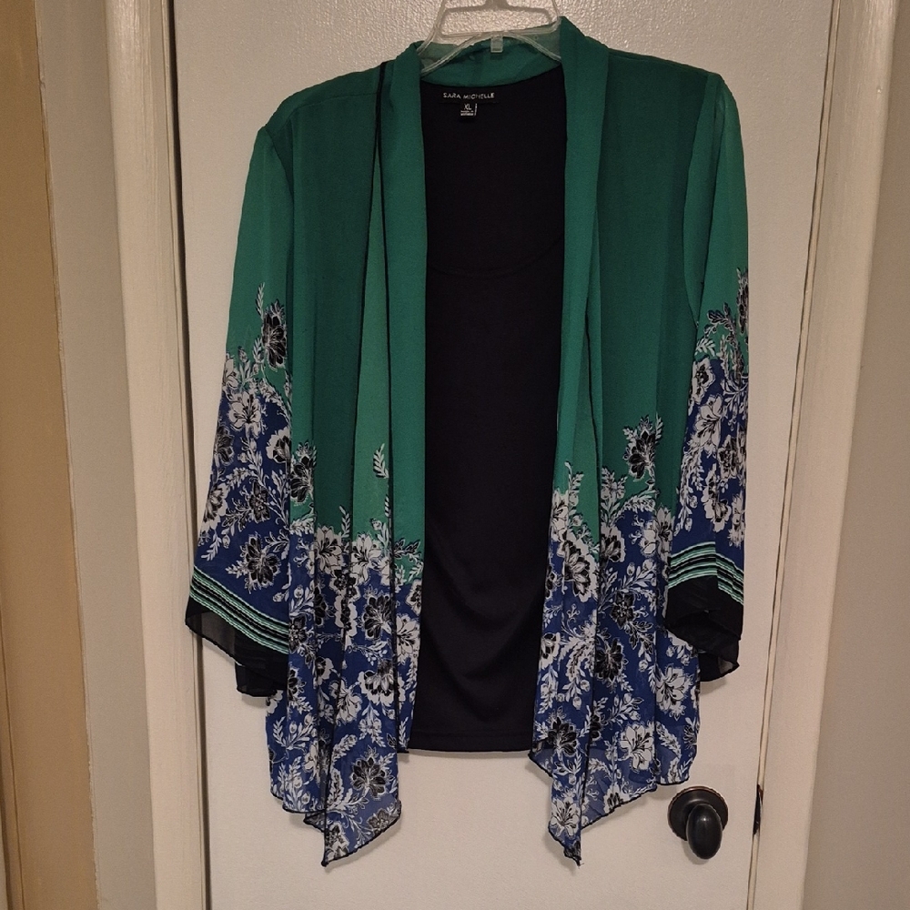SARAH Michelle Floral Green and Black Women's Layered Blouse